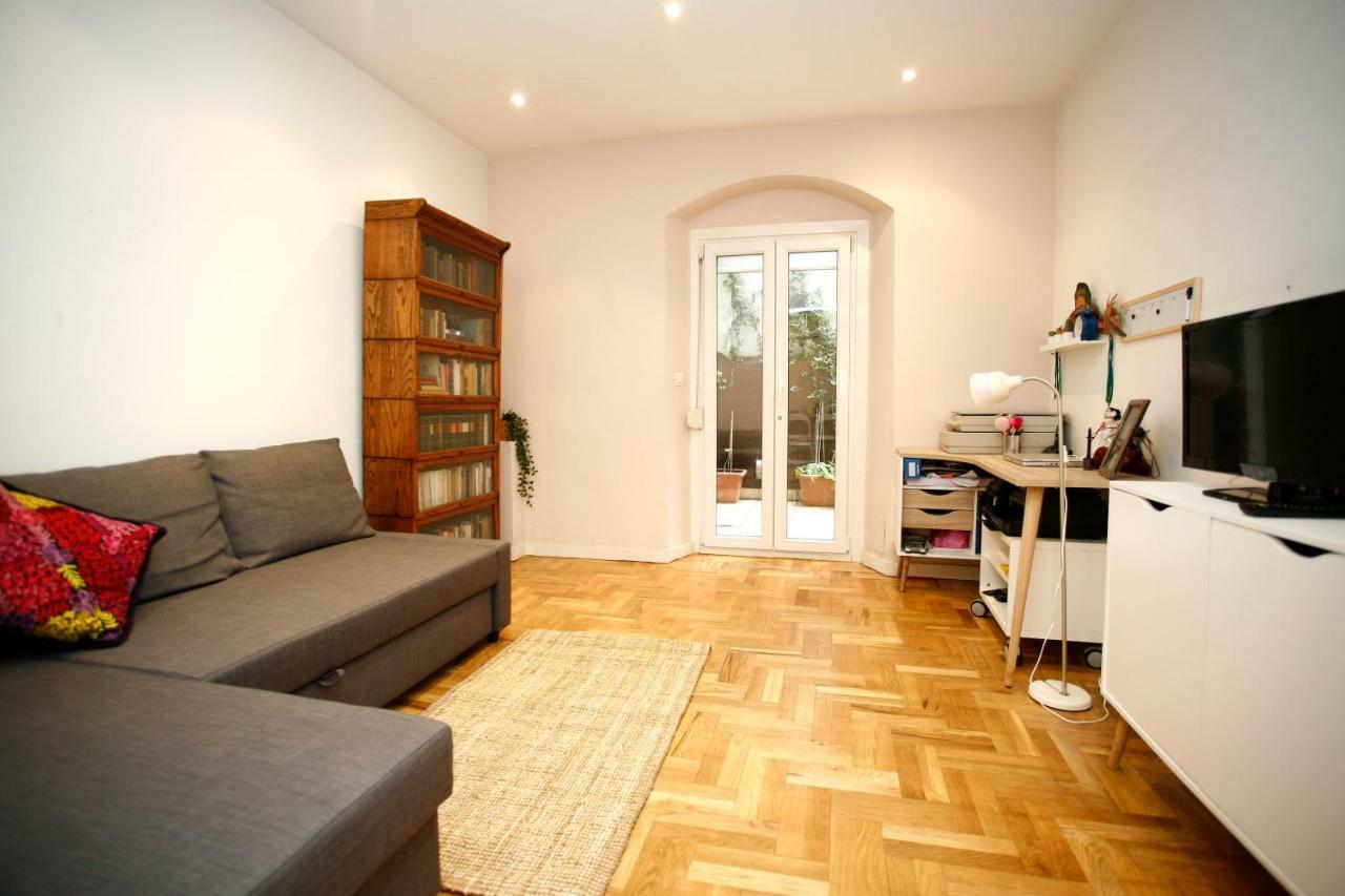 Piso Centrico Con Patio Apartament Bilbao Zewnętrze zdjęcie